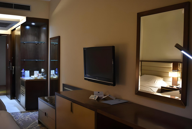 Bedroom 4, Al Mutlaq Hotel Riyadh, Riyadh