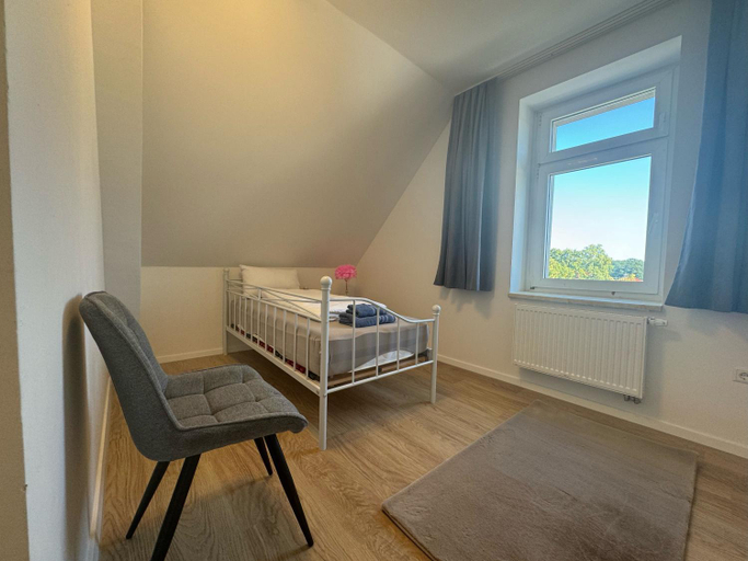 Bedroom 3, Voyage Pension, Leipzig
