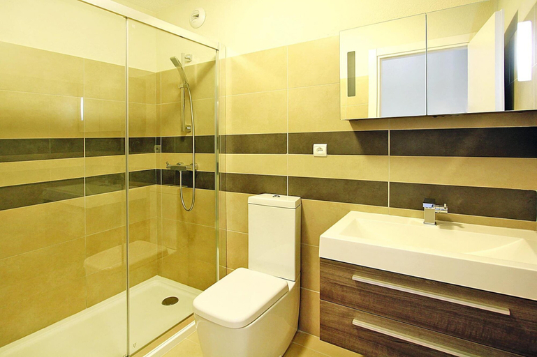 Bathroom, Apartment in Corsica Near Palombaggia Beach, Corse-du-Sud
