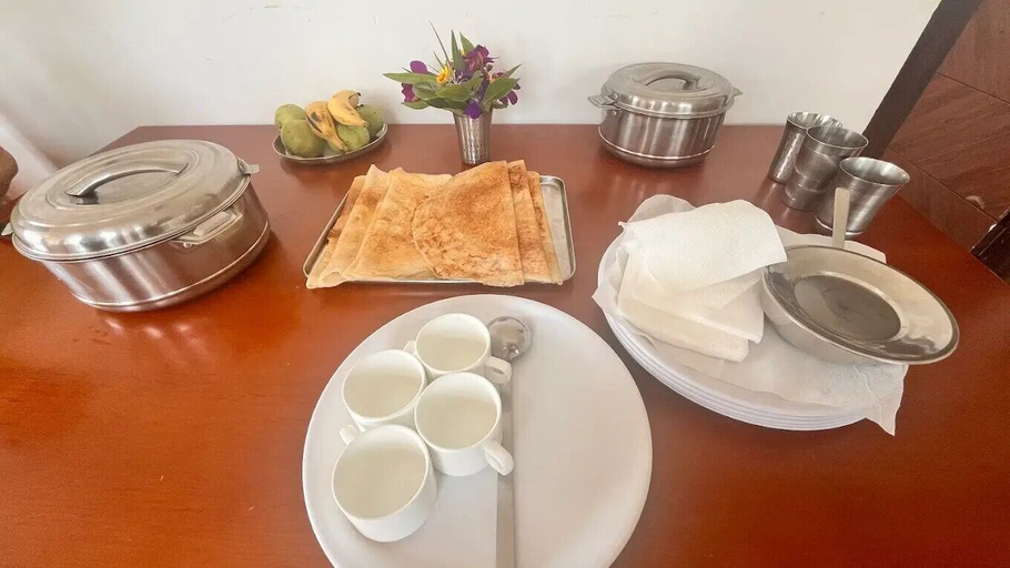Food & Drinks, Heavenly Hills, The Nilgiris