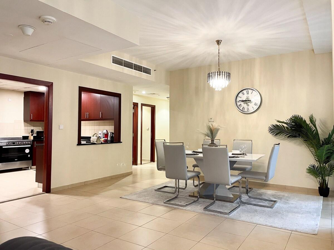 Others 4, Spacious 4BR Apartment in JBR next to the Beach, Dubai