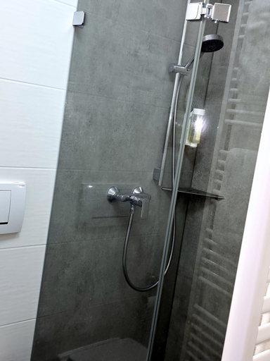 Bathroom 5, Lieth Hotel Grünreich, Heidekreis