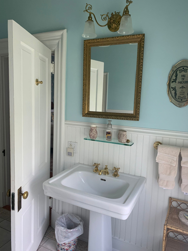Bathroom 3, The Chancellor's House B&B, Bedford