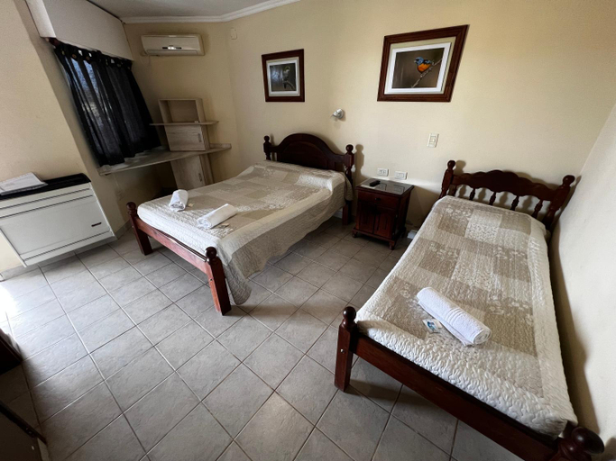 Bedroom 2, Hosteria COPAHUE, Atreucó