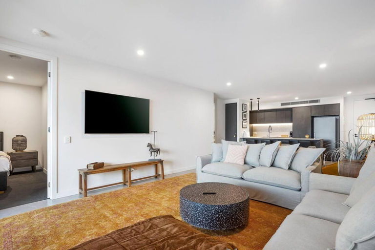 Others 5, Avalon Maroochydore, Maroochy - Maroochydore