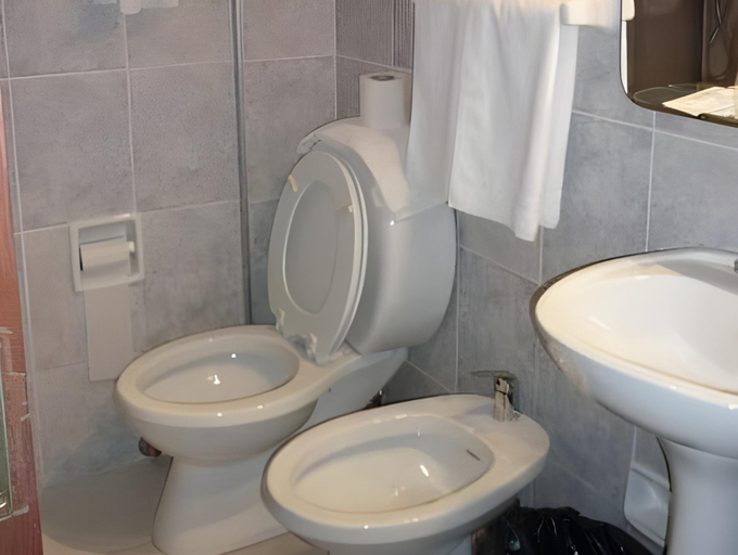 Bathroom 4, Hotel Playa Brava, n.a351