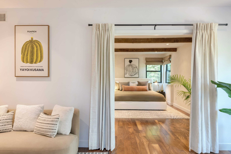 Others 4, Silver Screen by Avantstay Luxe Backyard Escape, Los Angeles
