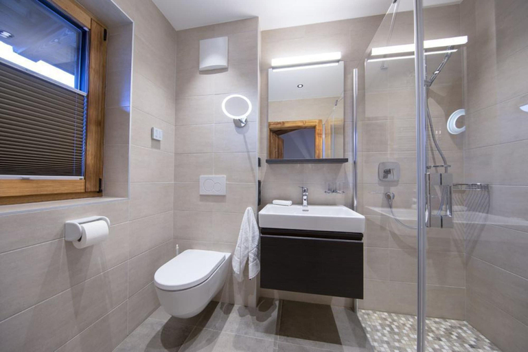 Bathroom 3, Splendid Chalet in Neukirchen near Wildkogel Ski Arena, Zell am See