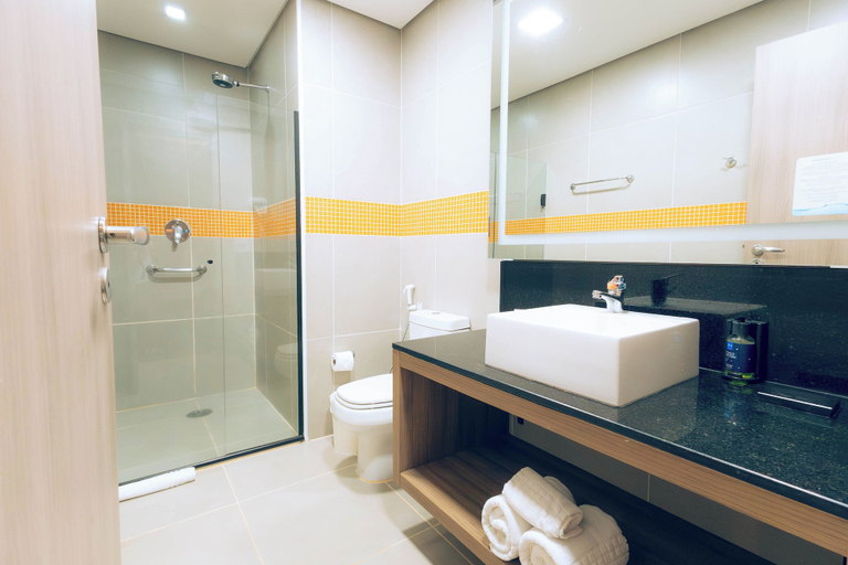 Bathroom 4, TRYP by Wyndham Ribeirão Preto Nacional Inn, Ribeirao Preto