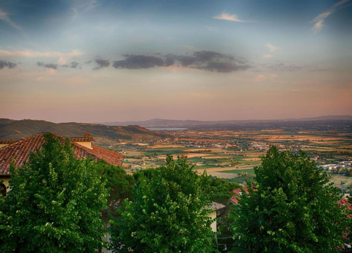View from property 3, Beautiful Holiday Home With View Over Cortona in Beautiful Surroundings, Arezzo