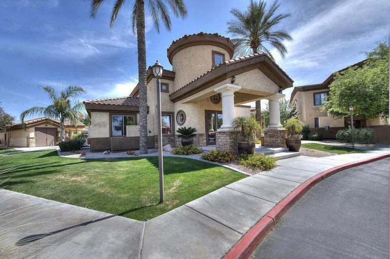 Exterior & Views, Ground Floor 2 BDR With Garage! Heated Comm Pool!, Maricopa