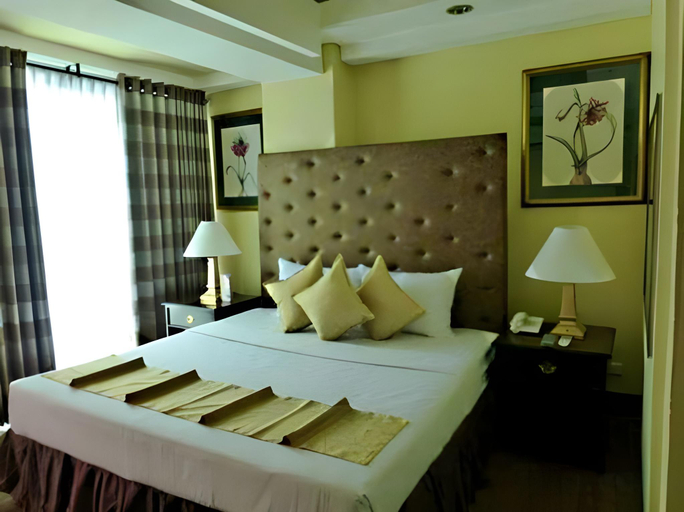 Bedroom 3, Silver Oaks Hotel and Suite, Manila City
