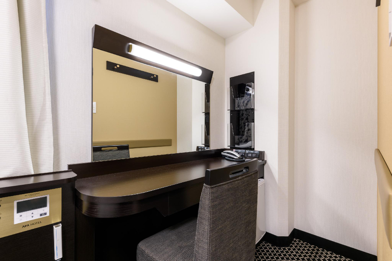 Bathroom 11