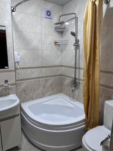 Bathroom 4, Gold Camel Registan, Samarkand