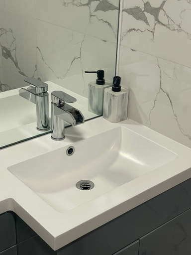 Bathroom 3, Baker Street Apartments, London