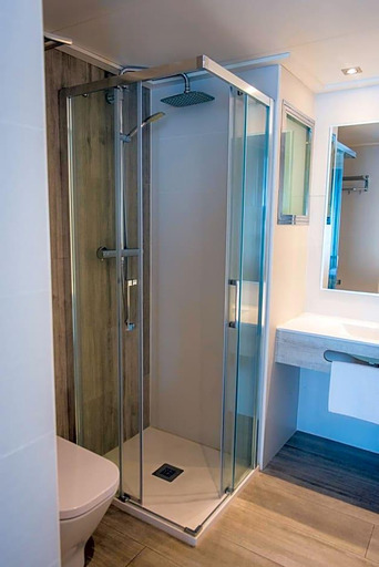 Bathroom 4, Acacias Hotel Suites Spa, Girona
