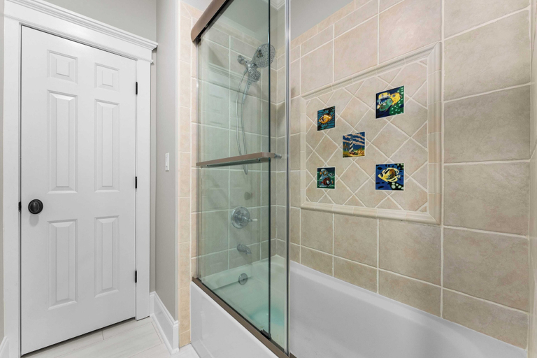 Bathroom 4, Private Dock, Pool + Hottub, Game Room, Firepit Paradise Pointe by Avantstay, Catawba