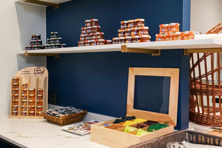 Food & Drinks 5, Hotel Univers, Alpes-Maritimes