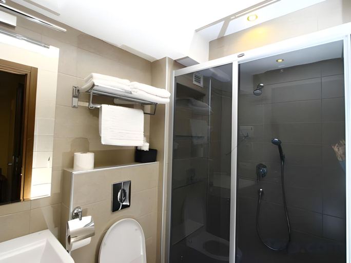 Bathroom 4, A5 Hotel, Tbilisi