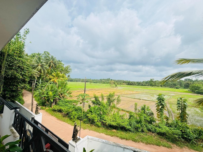 Others 5, Green Path, Minuwangoda