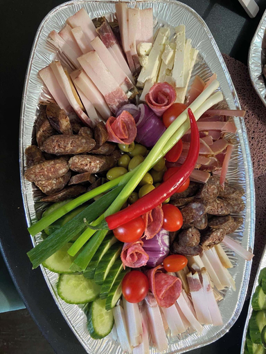 Food & Drinks, Pensiunea Brândușa, Resita