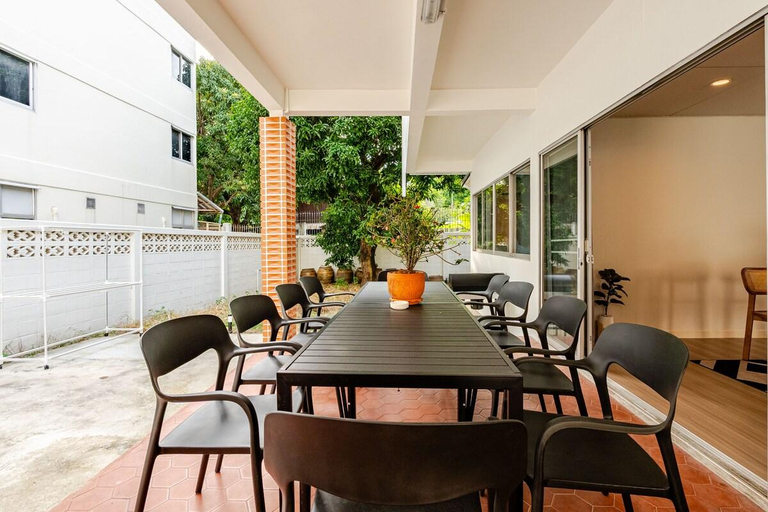 Food & Drinks, 3A-168 House Near BTS-icon siam, Khlong San