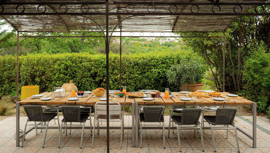 Food & Drinks 3, Villa Bam Bam, Vaucluse