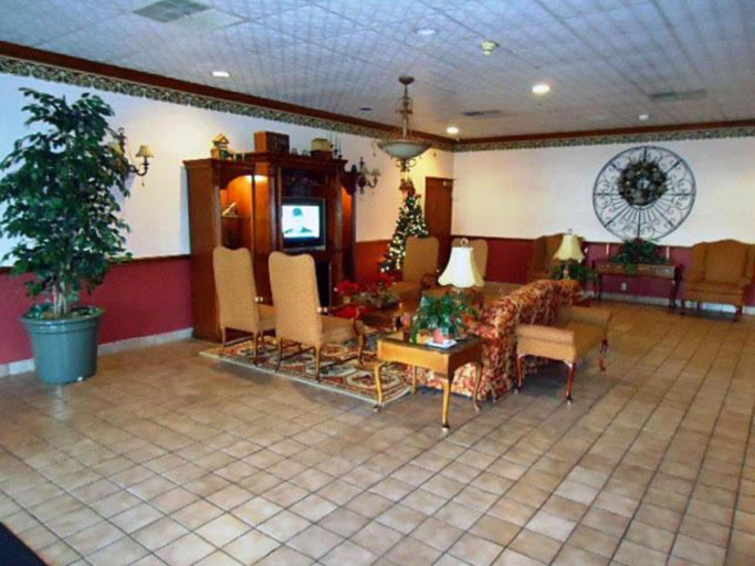Public Area 2, Motel 6 Troy, Oh, Troy