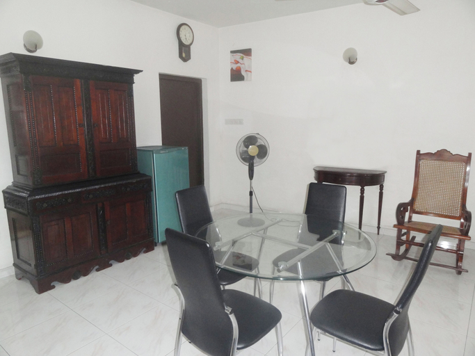 Others 3, Villa 142, Dehiwala-Mount Lavinia