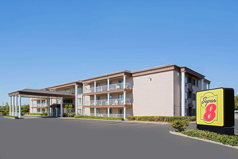 Exterior & Views 2, Super 8 by Wyndham Oroville, Butte