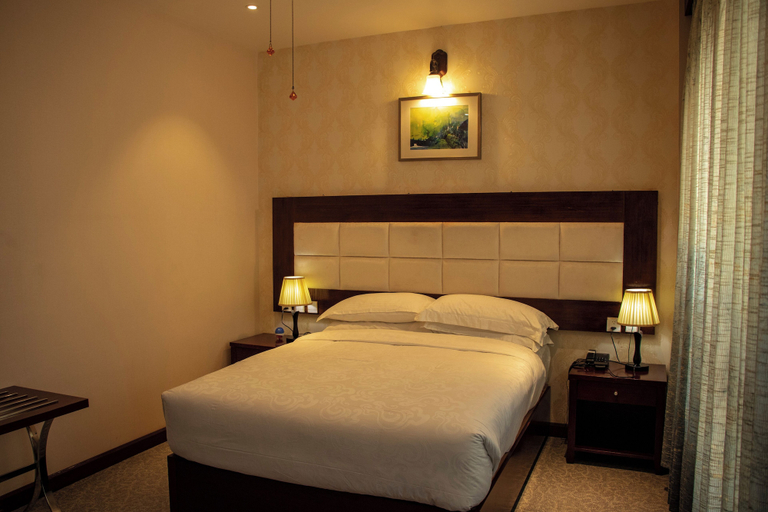 Bedroom 3, RATNA HOTEL, Koshi