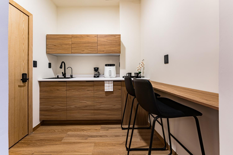 Others 5, Suites Monterrey by Escajal Rooms, Mexico City
