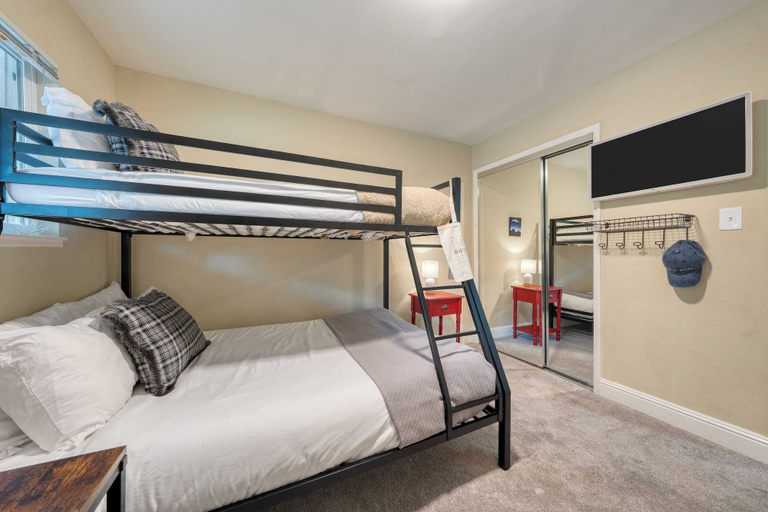 Bedroom 2, Ski Way by Avantstay Cozy Tahoe Home w/ Fireplace & Balcony, Washoe