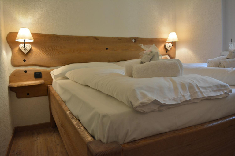 Bedroom 3, ALPieve Albergo Pieve, Trento