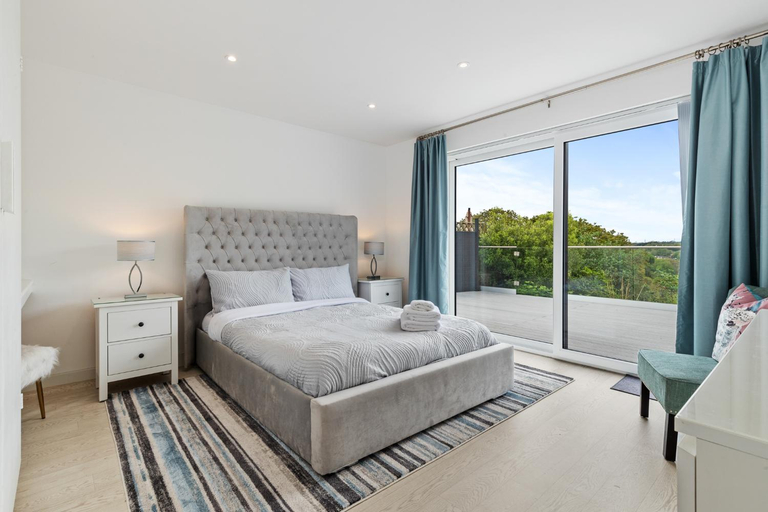 Bedroom 2, Pen Gar - Elevated Sea Views, EV Charger, Pembrokeshire