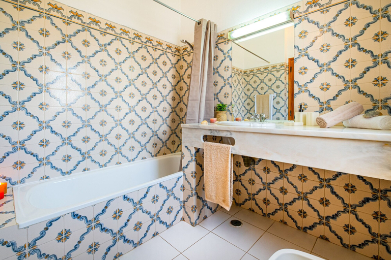 Bathroom 4, Villa Maldives, Albufeira