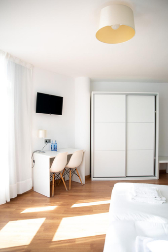 Bedroom 1, Hotel Mar de Fisterra, A Coruña