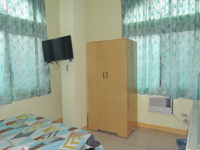 Bedroom 2, ROYALE HOMETEL, Iloilo City