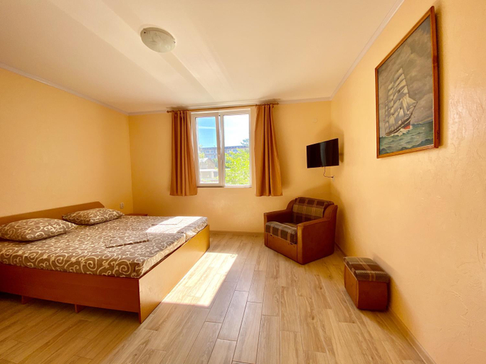 Bedroom 4, Arkadia, Kominternivs'kyi