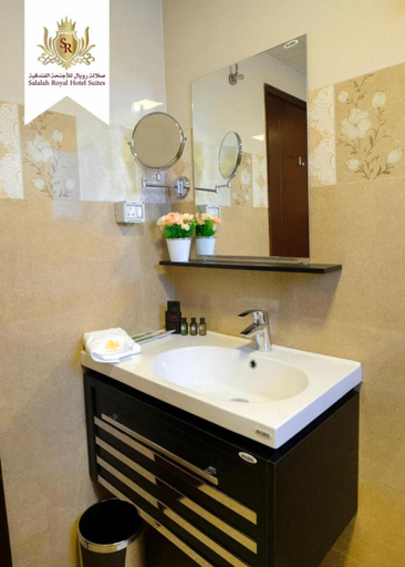 Bathroom, Salalah Royal Hotel Suites, Salalah