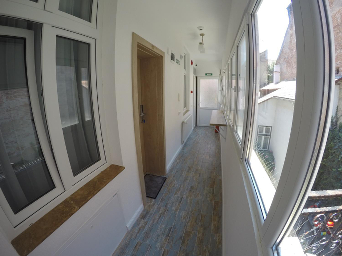 Others 5, Casa Bacila, Sibiu