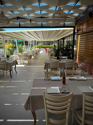Food & Drinks 4, FishLand Seaside Apartments, Durrësit