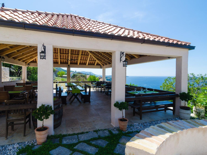 Others 4, Apartment with sea view in Orasac, Pojezerje