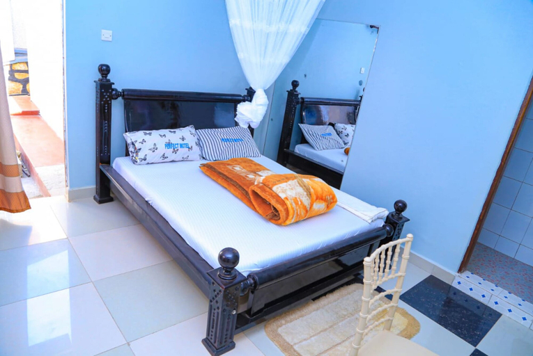 Others 1, Luwafu Guest House, Kampala