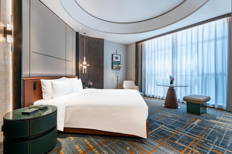 Bedroom 3, Wyndham Grand Plaza Royale Ningbo, Ningbo