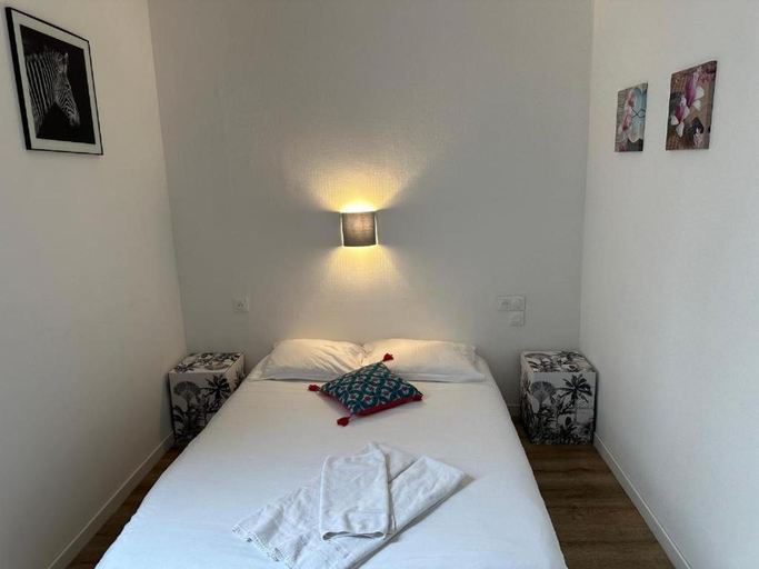Bedroom 3, Hv¥tel De Nantes, Loire-Atlantique