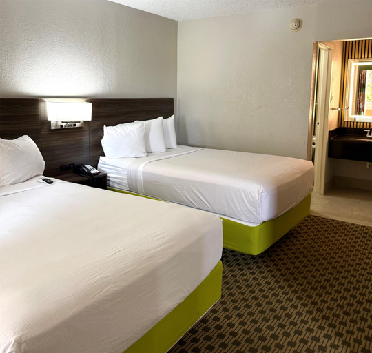 Bedroom 3, SureStay by Best Western Irving Grapevine DFW North, Irving