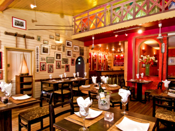Food & Drinks 4, Savanna Cafe, Analamanga
