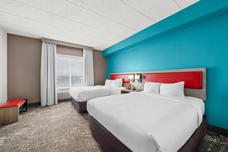 Bedroom 4, Comfort Suites Columbia at Harbison, Lexington
