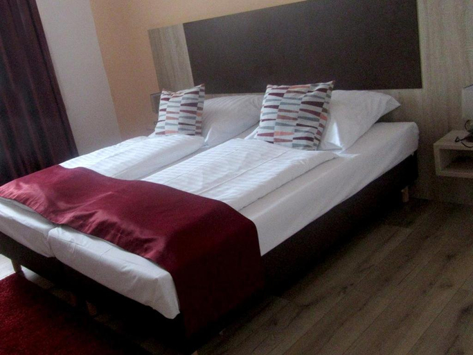 Bedroom 2, Jetenburger Hof, Schaumburg